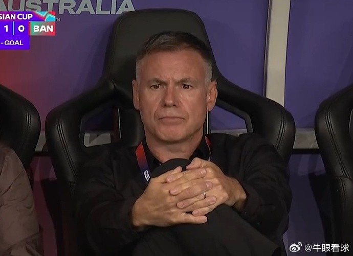 电竞阵容公布-热议中国女足半场表现：除了身高优势明显，其它的优势多么？